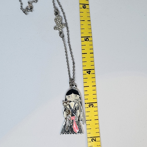 Marc Jacobs Logo Necklace - Picture 5 of 6